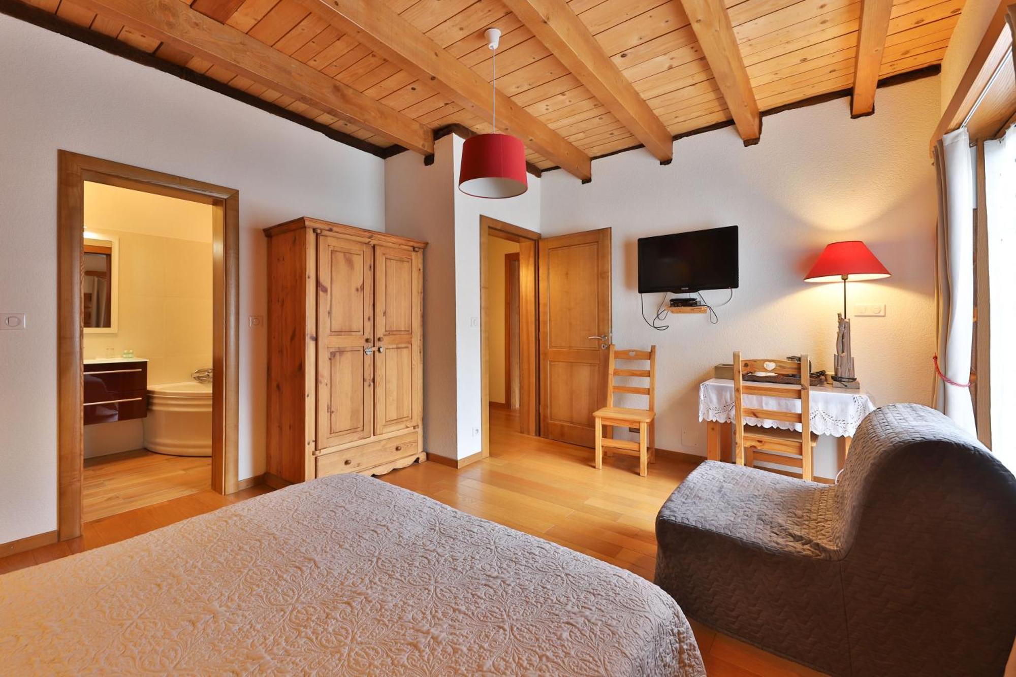 Chambres D'Hotes Les Rondins De La Fecht Mittlach Exterior photo